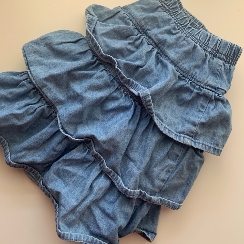 Hanna Andersson chambray skort